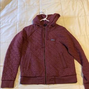 EUC Patagonia Organic Cotton Quilted Hoody